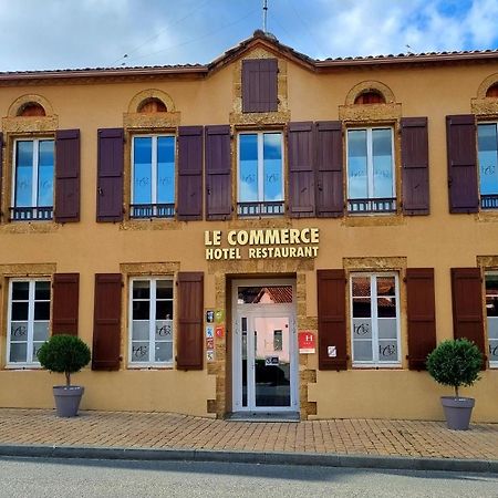 Hotel Restaurant Du Commerce Estang Exterior photo